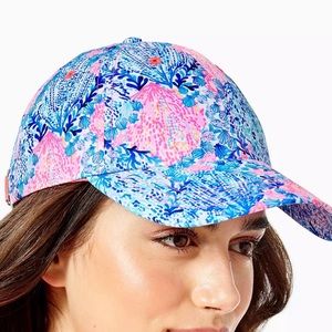 Lilly pulitzer run around hat sway this way